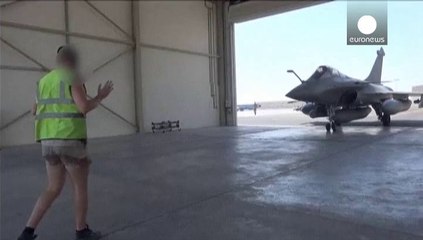 Δεν αποκλείουν αεροπορικές επιδρομές και στη Συρία οι Γάλλοι