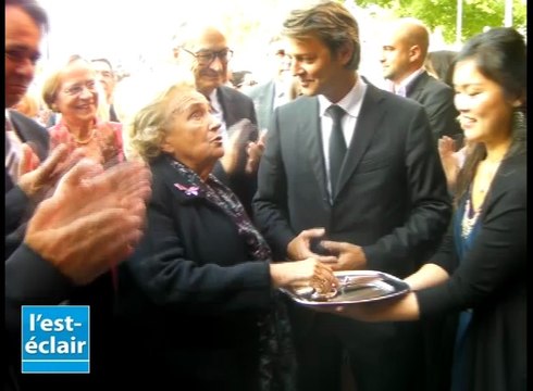 Bernadette Chirac inaugure le nouvel hôpital de Troyes