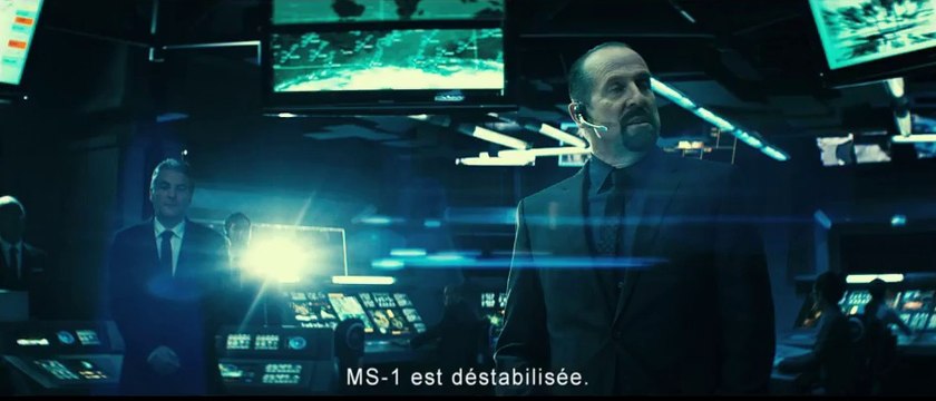 Lock out - Bande-annonce (VOST)