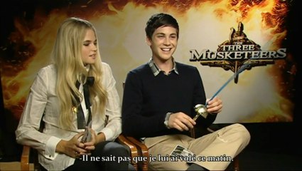 Les Mousquetaires parlent-ils français ?