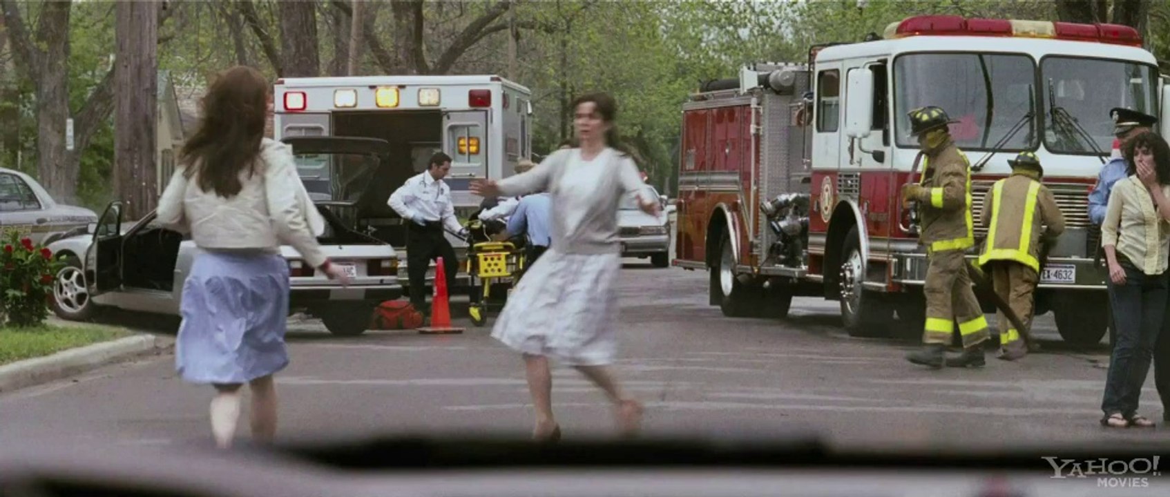 Fireflies in the Garden- Trailer (VO)