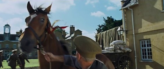Cheval de guerre- Bande-annonce n°2 (VF)