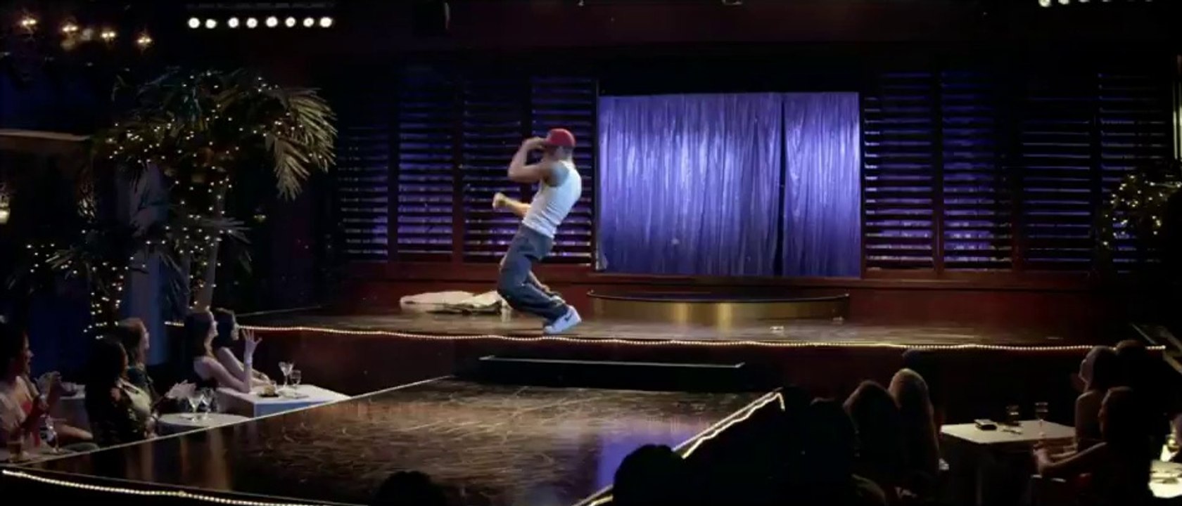 Magic Mike - Teaser (VF)