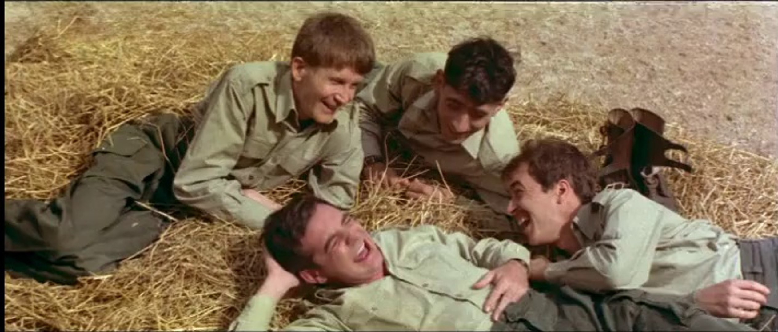 Les Charlots Les Bidasses S En Vont En Guerre Les Bidasses s'en vont en guerre - Bande-annonce - Vidéo Dailymotion