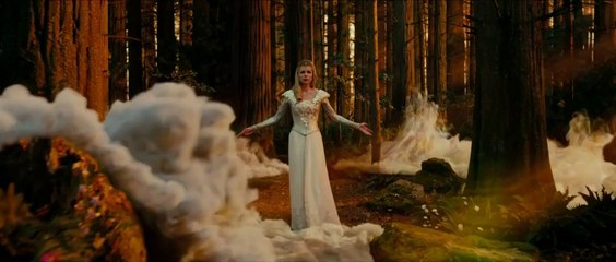 Le Monde fantastique d'Oz - Spot du Super Bowl (VO)