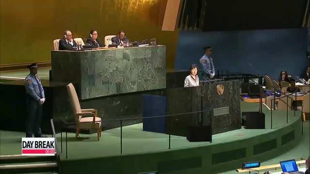 Two Koreas must unclog communication channel Unification minister