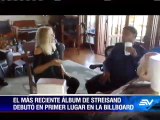 Barbra Streisand cumple seis décadas en el primer lugar