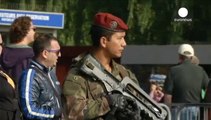 Alerta anti-terrorista em França e nos Estados Unidos