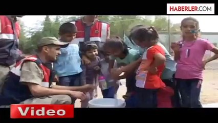 Jandarma, Öğrencilerle Birlikte Okul Boyadı