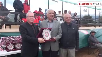 Rahvan At Yarışları" Yapıldı