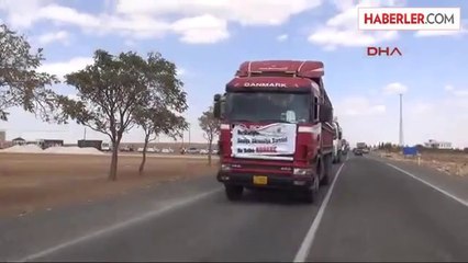 Barzani'den Kobani'ye 12 Tır'lık Yardım