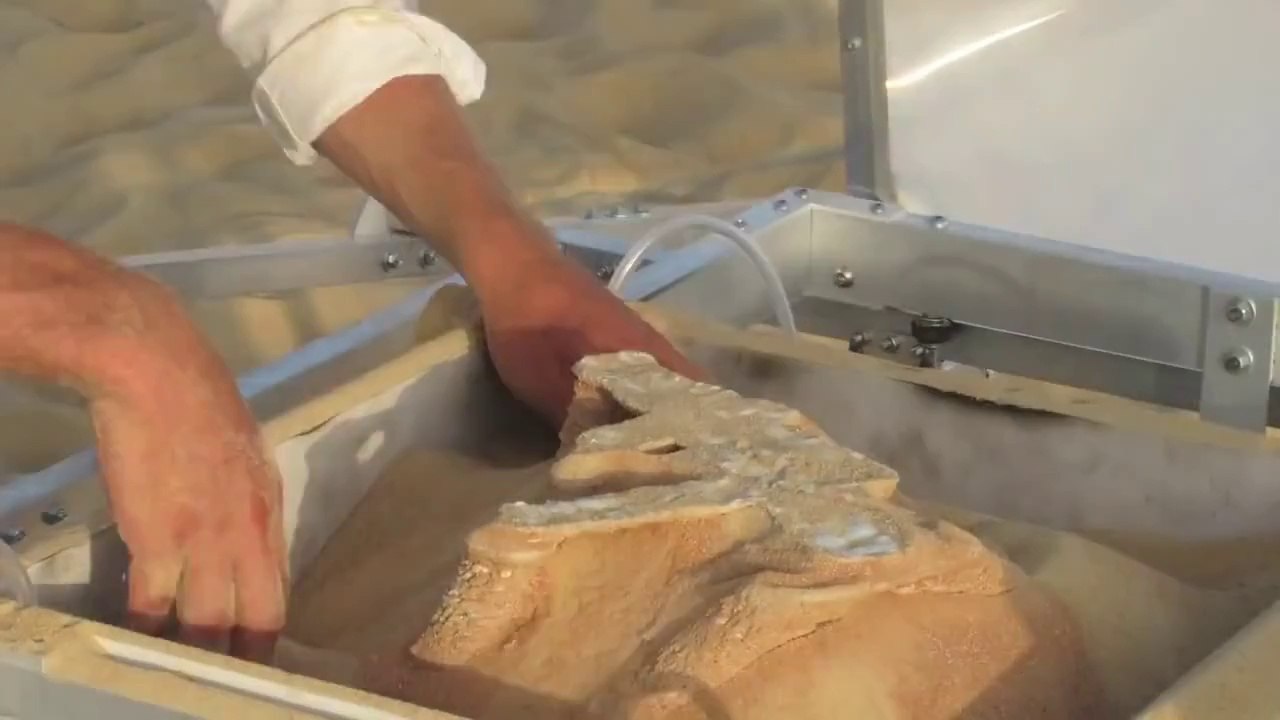 Imprimante 3D à base de sable utilisant le soleil!  Markus Kayser - Solar Sinter Project