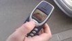 Nokia 3310 Sağlamlık Testi