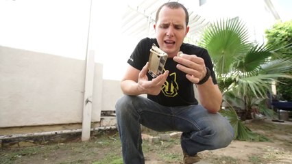 Comment gâcher un mois de loyer : détruire un iPhone 2/2