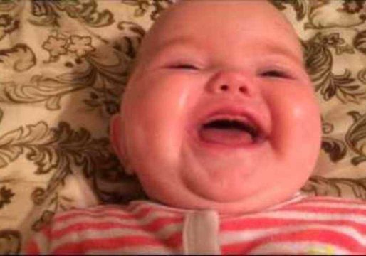 Baby Laughs at Daddy Saying 'Arigato'