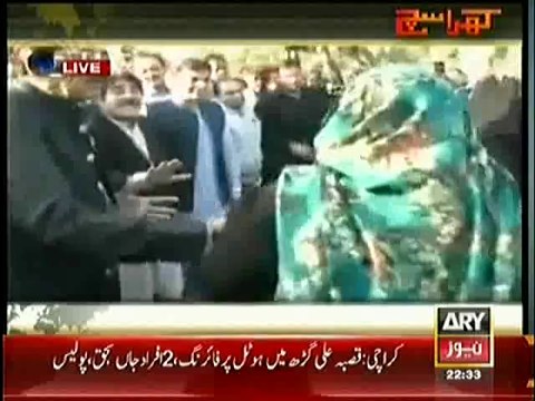 Have you Ever Seen Mubasher Lucman in Such Anger ?? Watch this Video