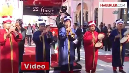 22. Hazar Şiir Akşamları 'Şairler Yürüyüşü' ile Başladı