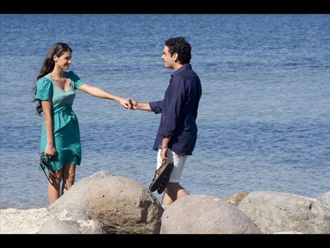 tum se mil ker mil ker chalna accha lagta hai