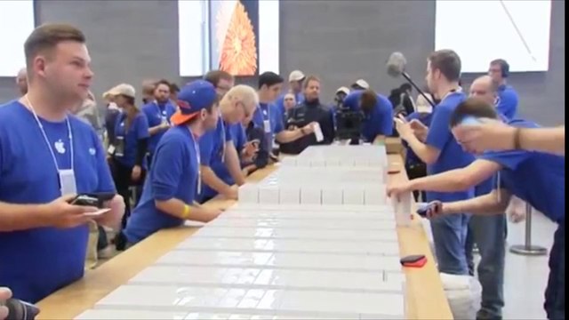 Clubic Week 2.0 : iPhone 6 Plus, Apple plie mais ne rompt pas