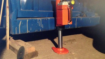 Как работать домкратом ЕЛЖ