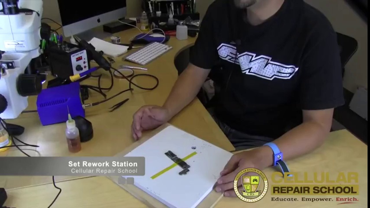 Cellular Repair School Battery Terminal Removal