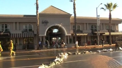 Water main break floods Hollywood's Sunset Strip