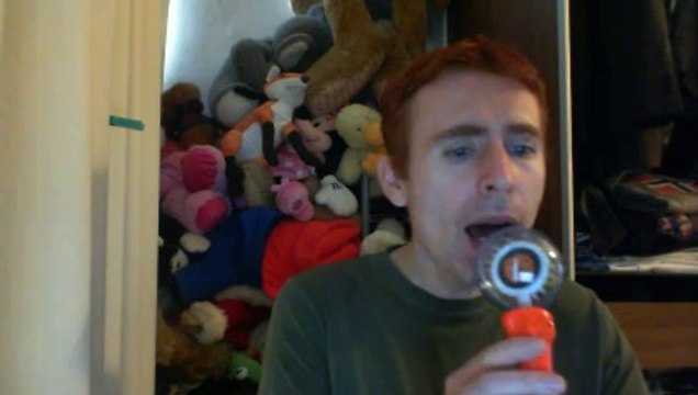 Wiwi égratigne l'amour fou de Françoise Hardy