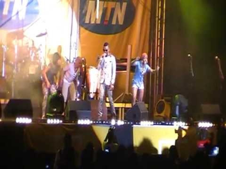 SERGE BEYNAUD AU FESTIVAL DES GRILLADES EDITION 2012