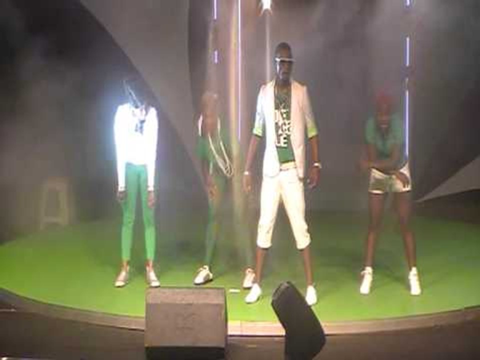 SERGE BEYNAUD A LA FINALE TEMPO VACANCES 2012