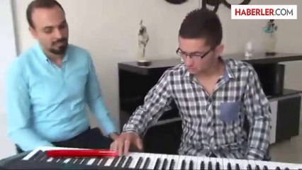 Parmakları Koptu Piyanodan Vazgeçmedi