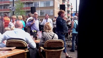 Optreden Op De Vlucht Meimarkt Tilburg 2013