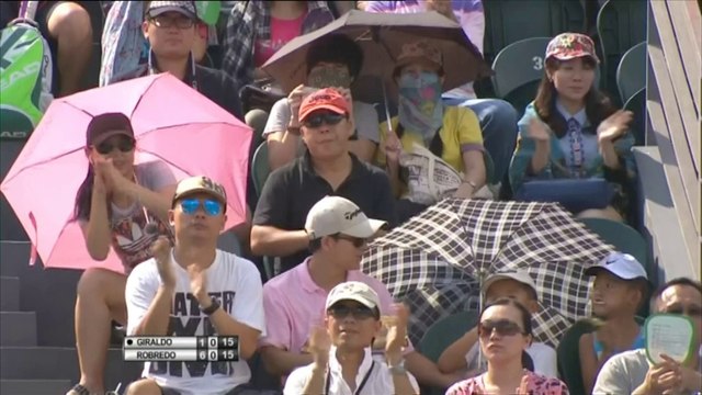 Shenzen: Robredo lässt Giraldo keine Chance