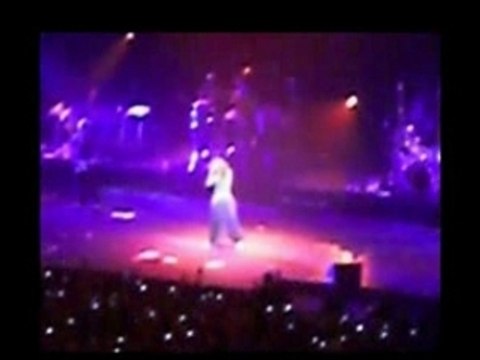 SHAKIRA - WHENEVER WHEREVER (BERCY)