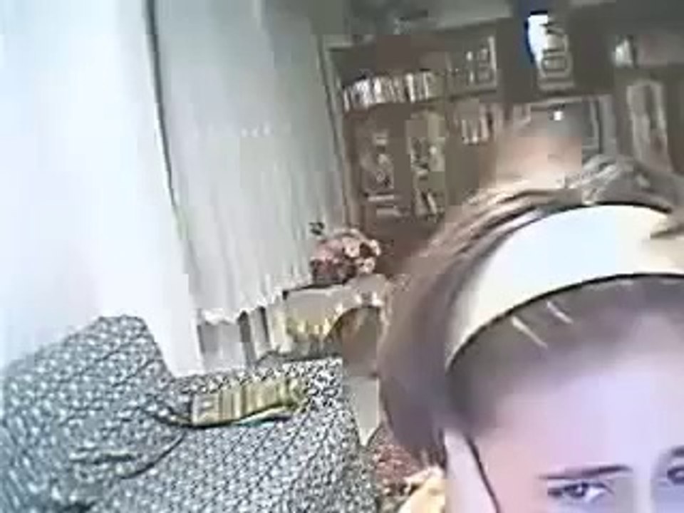 Ablasına tokat adan psikopat kardeş