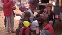 Турецкая граница открыта только для беженцев из Сирии