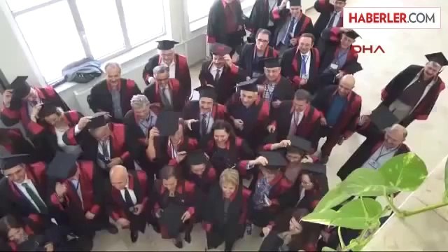 Erzurum Doktorlar 31 Yıl Sonra Atatürk Üniversitesinde Mezuniyet Coşkusu Yaşadı