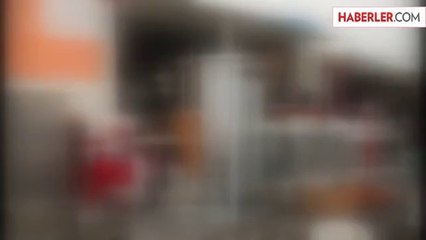 Kamyonları Mutfağa Dönüştürerek Seyyar Lokanta Açtı