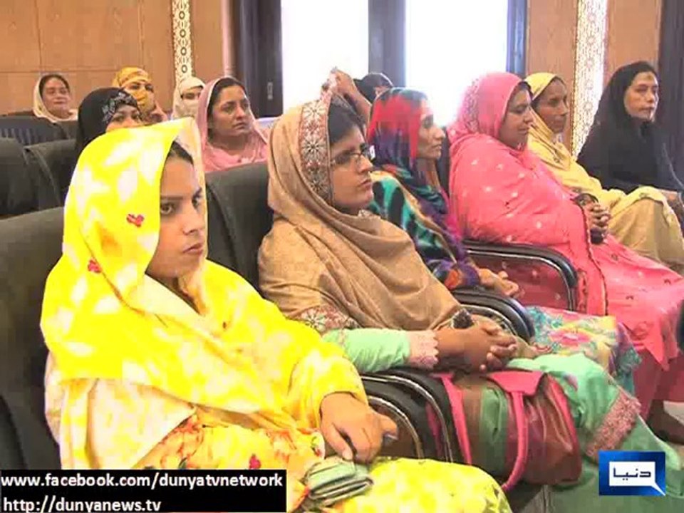 Dunya News - Islamabad protests are damaging country's economy: CM Punjab