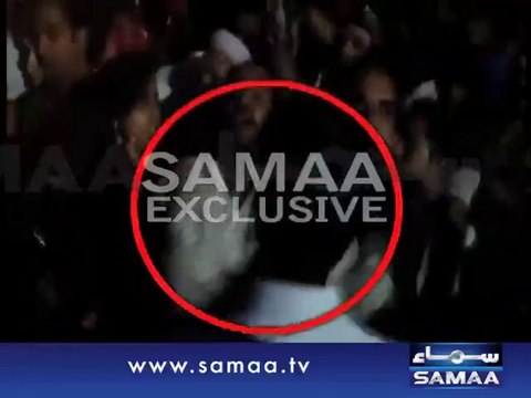 Anti-Imran slogans at Azadi chowk