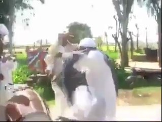 baba g ka dance dekhai dhol ki thaap py.