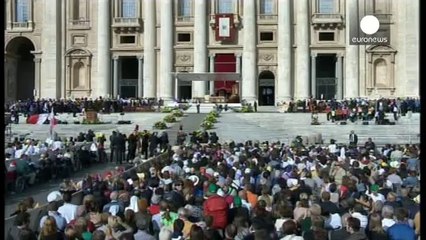 Vatican : le pape célèbre les personnes âgées