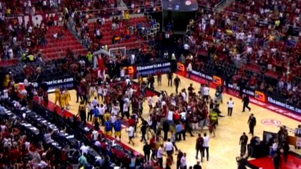 Download Video: Il Flamengo vince, incontenibile l'entusiasmo dei tifosi