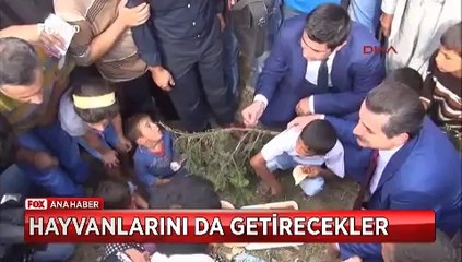 Kobani'den gelen sığınmacı Bakandan ekmek yerine silah istedi