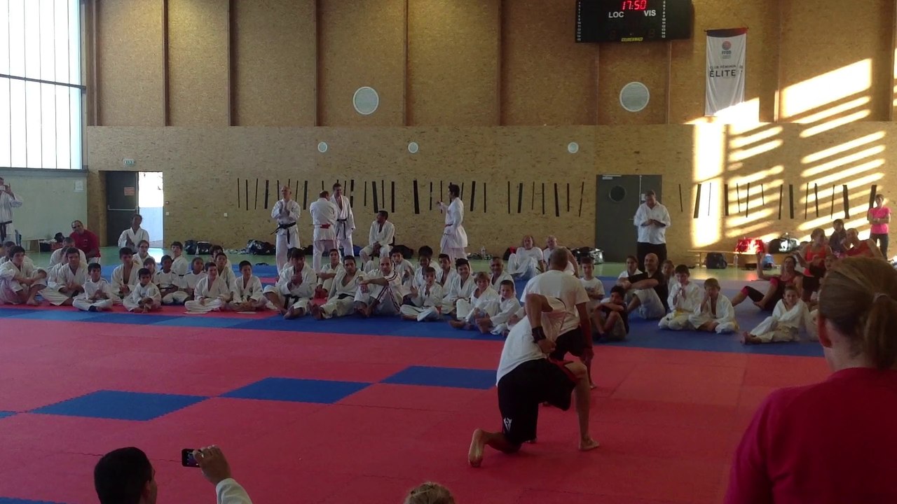 Démo de Body Karaté Biars Bretenoux le 27/09/14 Vidéo Dailymotion