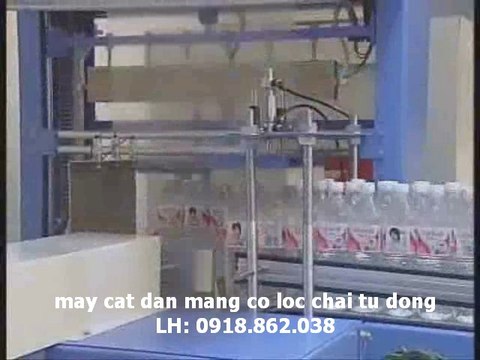 máy cắt dán màng co lốc chai tự động, máy cắt dán màng PVC, POF, PE tự động