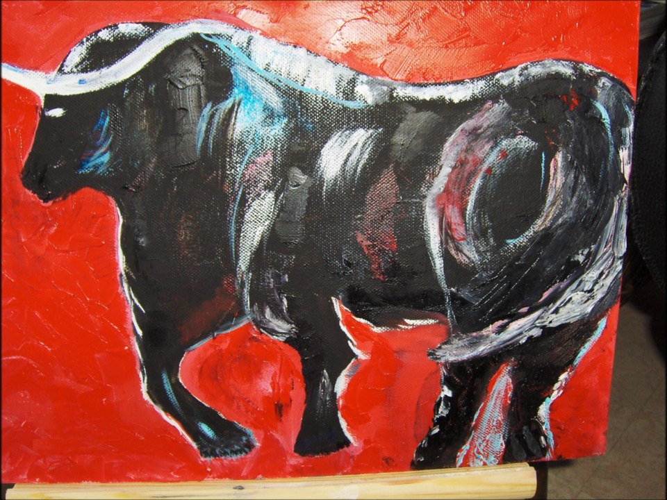 2  el toro entre dans l' arène