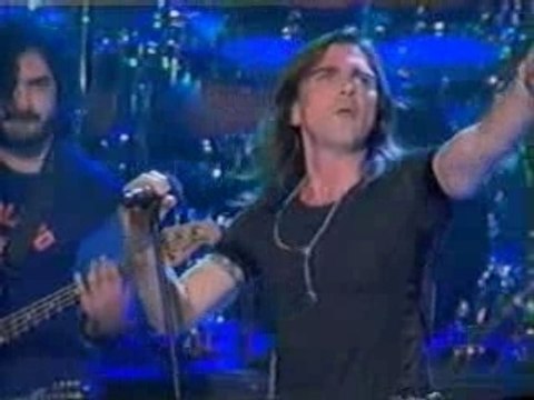 Juanes Latin Grammy 2005=La Camisa Negra