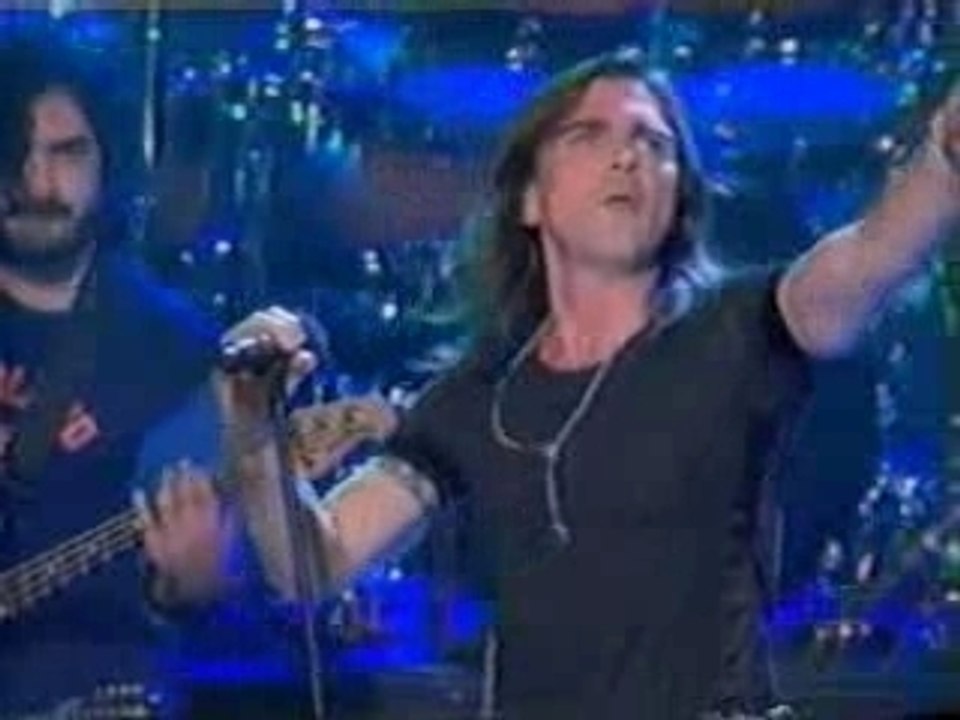 Juanes Latin Grammy 2005=La Camisa Negra