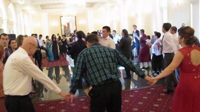 COLAJ DE SARBE CU ALEXIA ALTTON-FORMATII NUNTA PLOIESTI,FORMATII NUNTA BUCURESTI