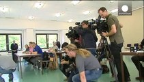 تحقیقات درباره بدرفتاری نگهبانان با پناهجویان در آلمان ادامه دارد